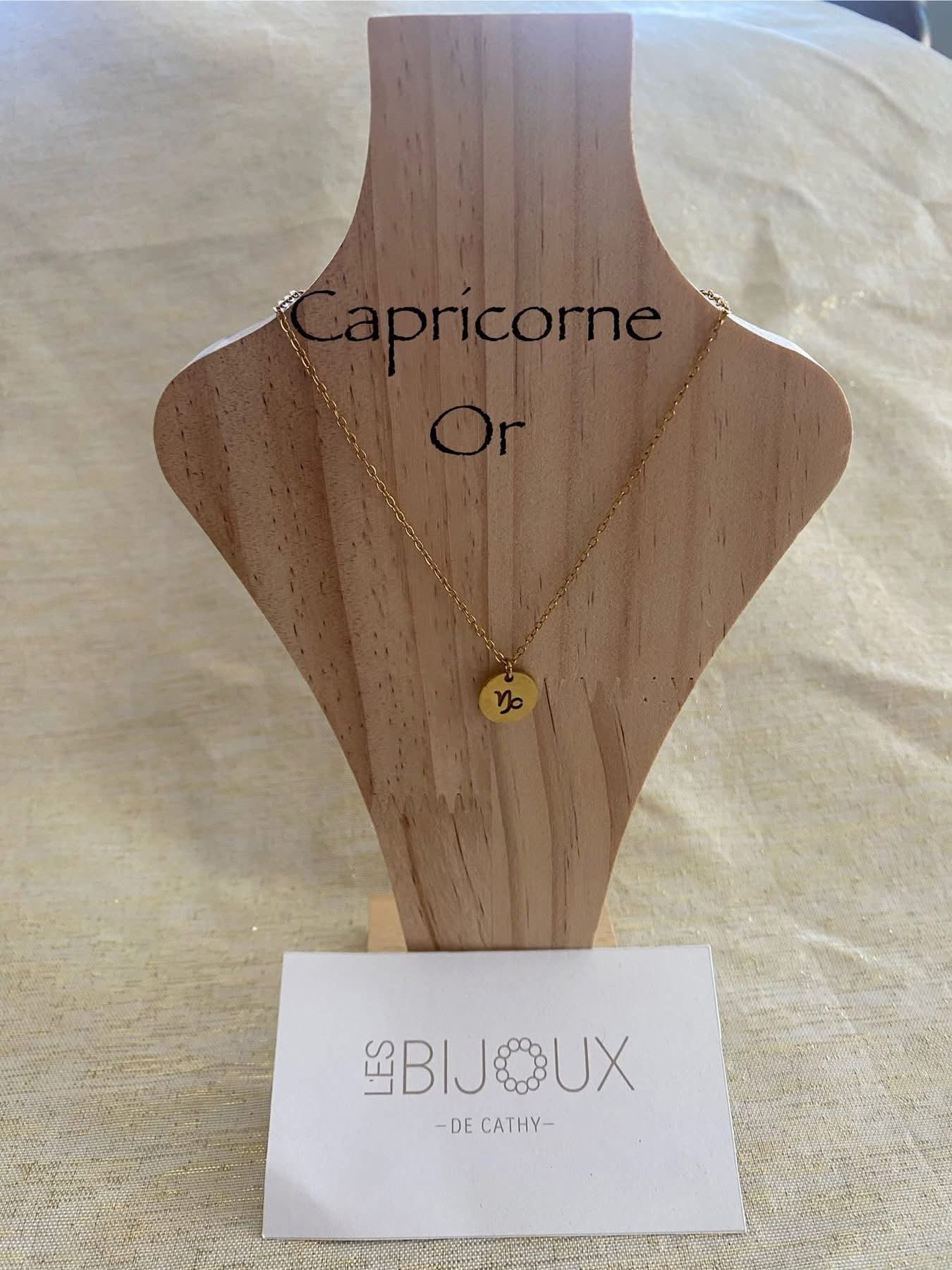 Chaine or capricorne