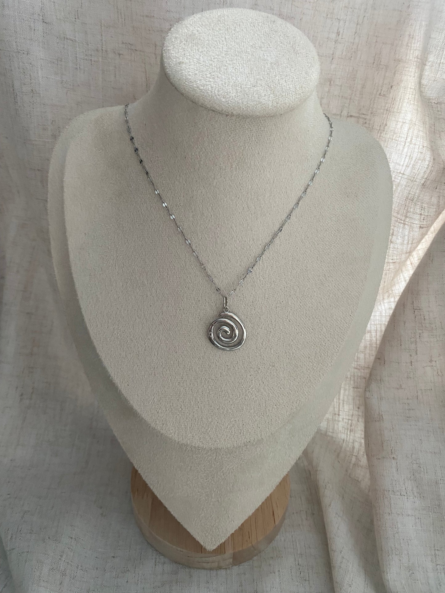 CHAINE ARGENT TOURBILLON