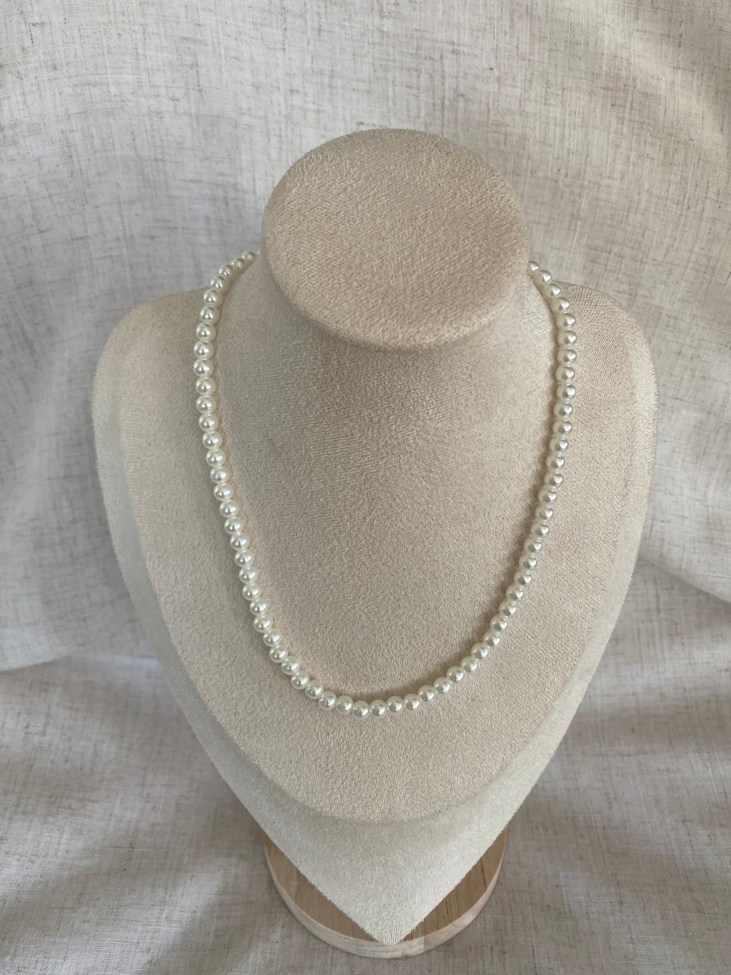 Collier de perles ivoire 16.5 pouces