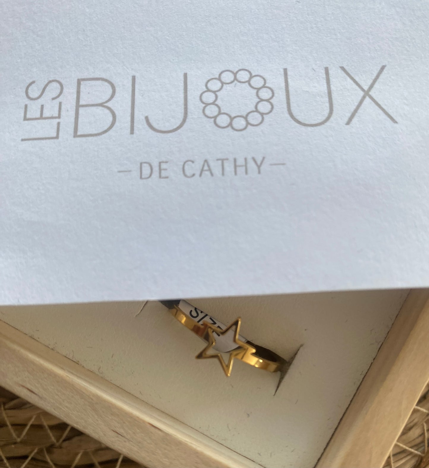 Bague or étoile