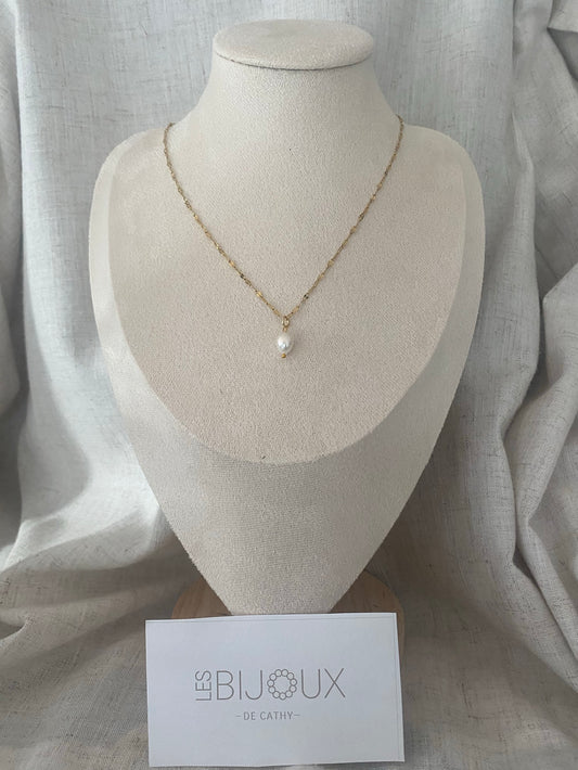 CHAINE ADÈLE OR PERLES D’EAU DOUCE