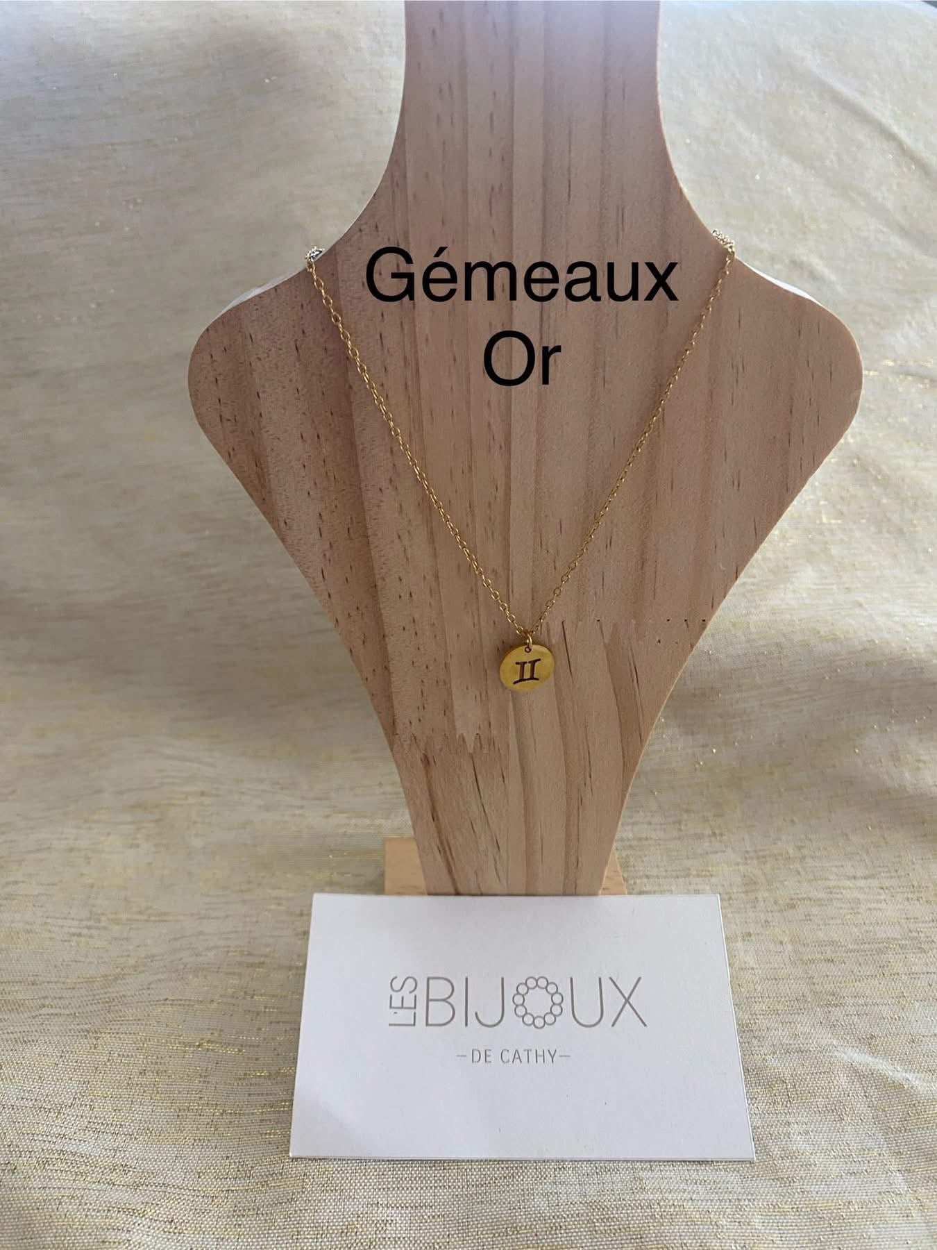 Chaîne or avec signe astrologique, gémeaux