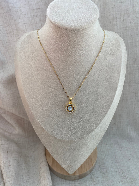 CHAINE ADÈLE OR AVEC MÉDAILLON EN ZIRCON