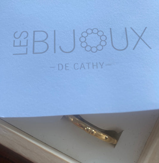 Bague or anneau avec cœurs
