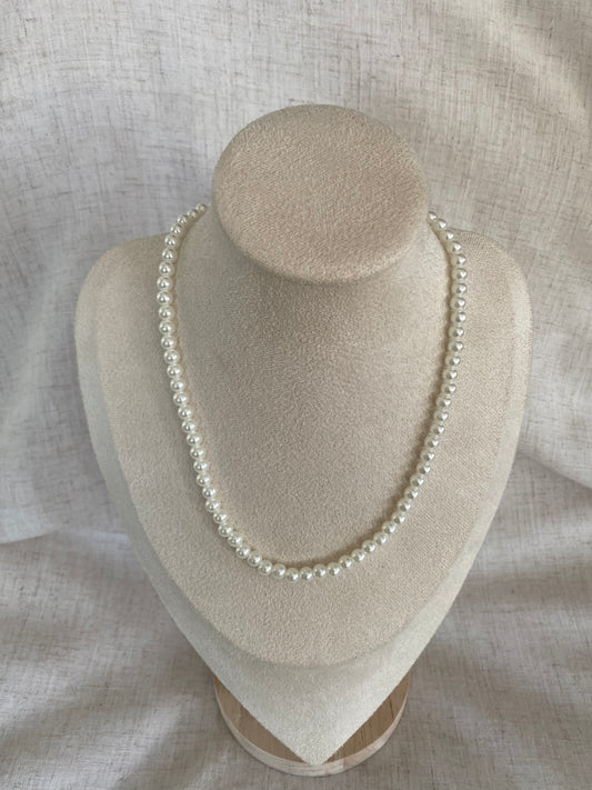 Collier de perles ivoire 16.5 pouces