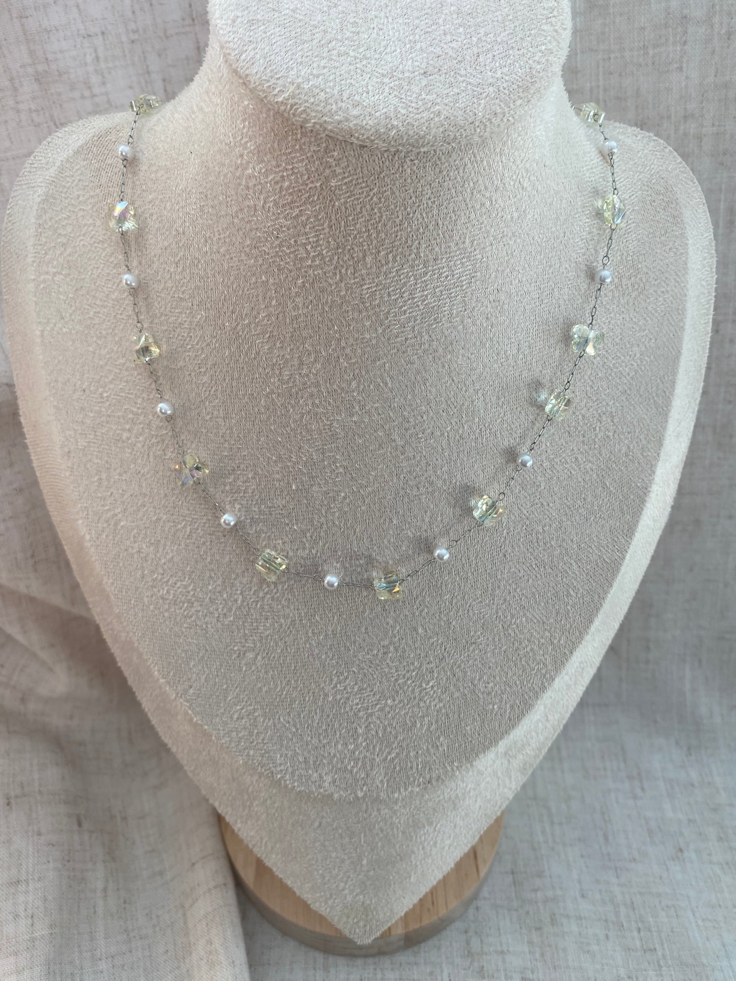 Collier Blanche