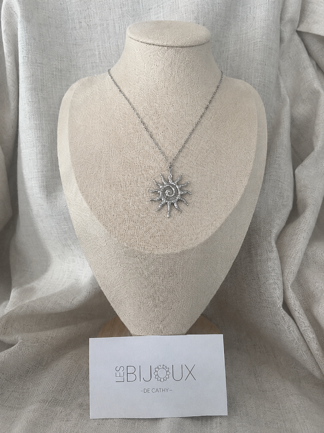 Chaine Adèle argent avec breloque soleil