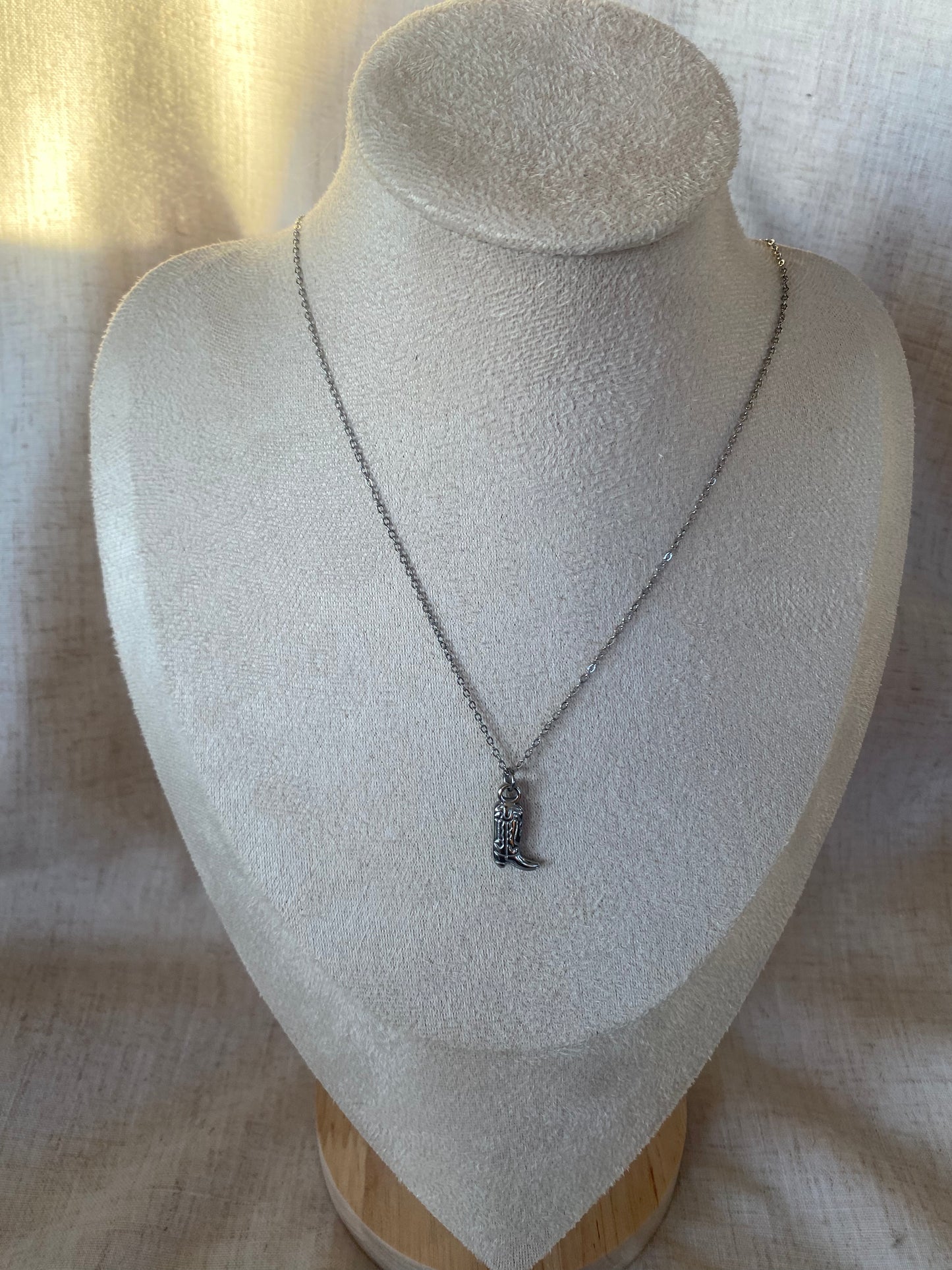 CHAINE EMMA ARGENT BOTTE DE COWBOY collection country