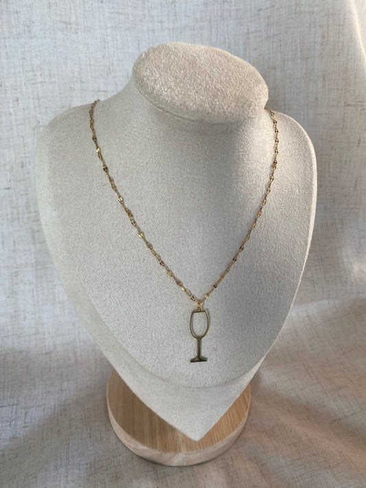 Chaine Adèle or avec breloque apéro